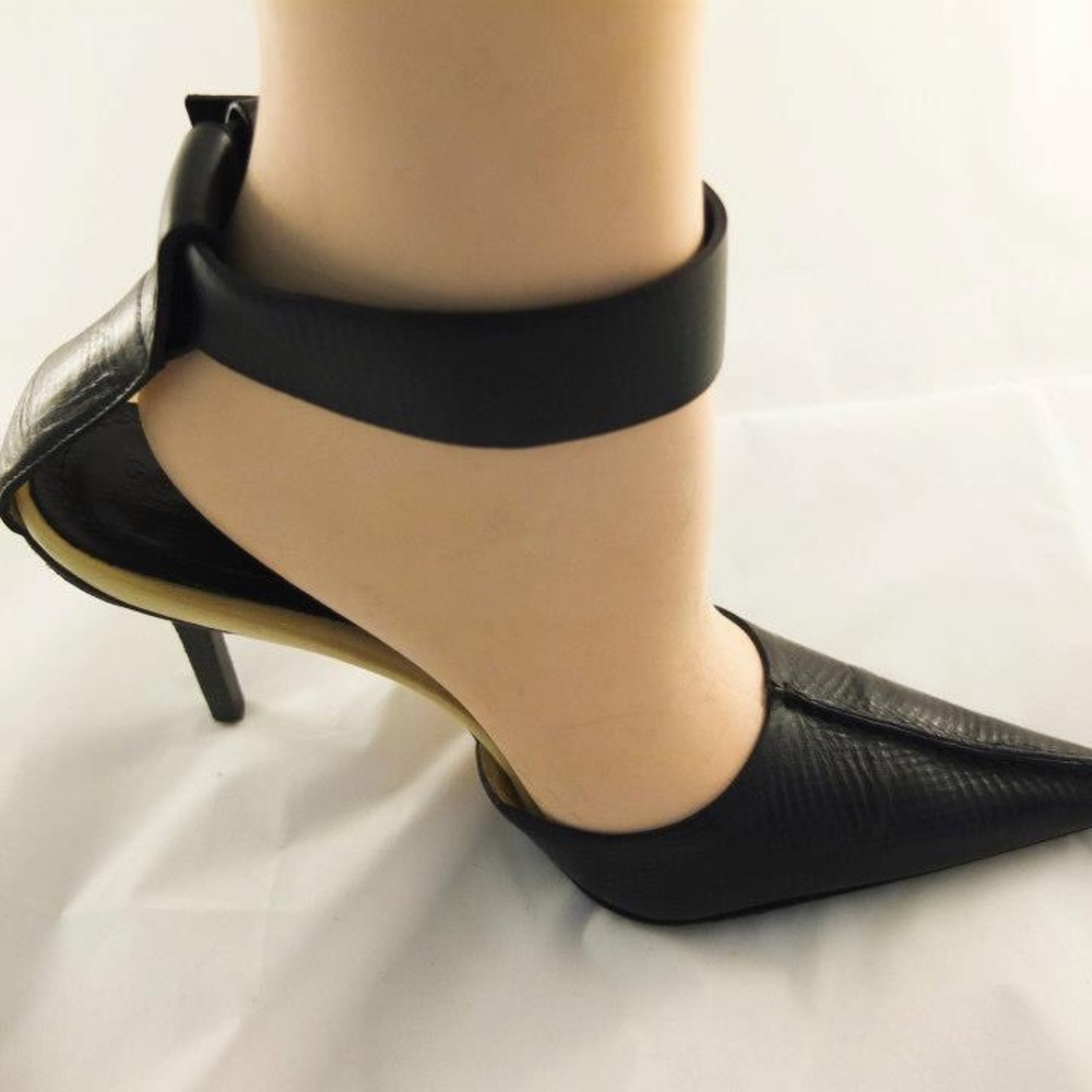 Meet your Posher, Brand